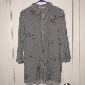 Business casual blouse!